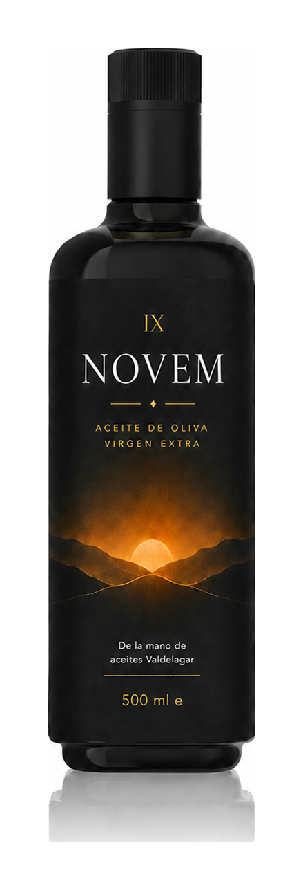 Botella NOVEM Cornicabra — Tapón negro